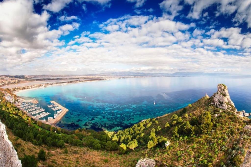 Da Mari Casa Vacanza Cagliari Esterno foto